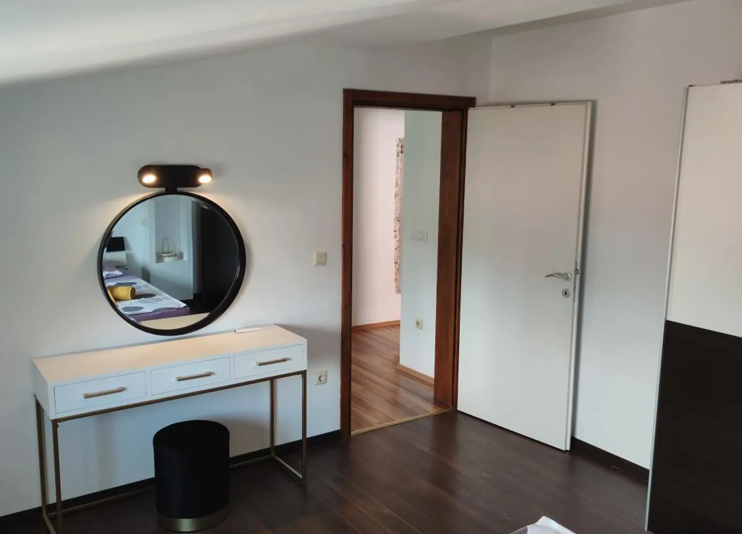 Comfortable Apartment Near Pula Marčana